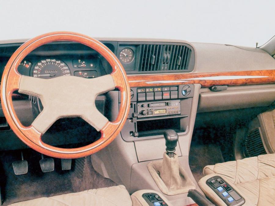  Opel Senator by Irmscher 1990 года  (фото 4 из 4)